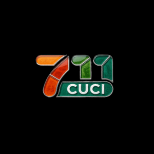 711Cuci - Logo - bearbrick888s